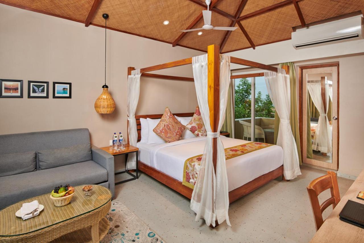 Swosti Chilika Resort Kanaipur Bagian luar foto
