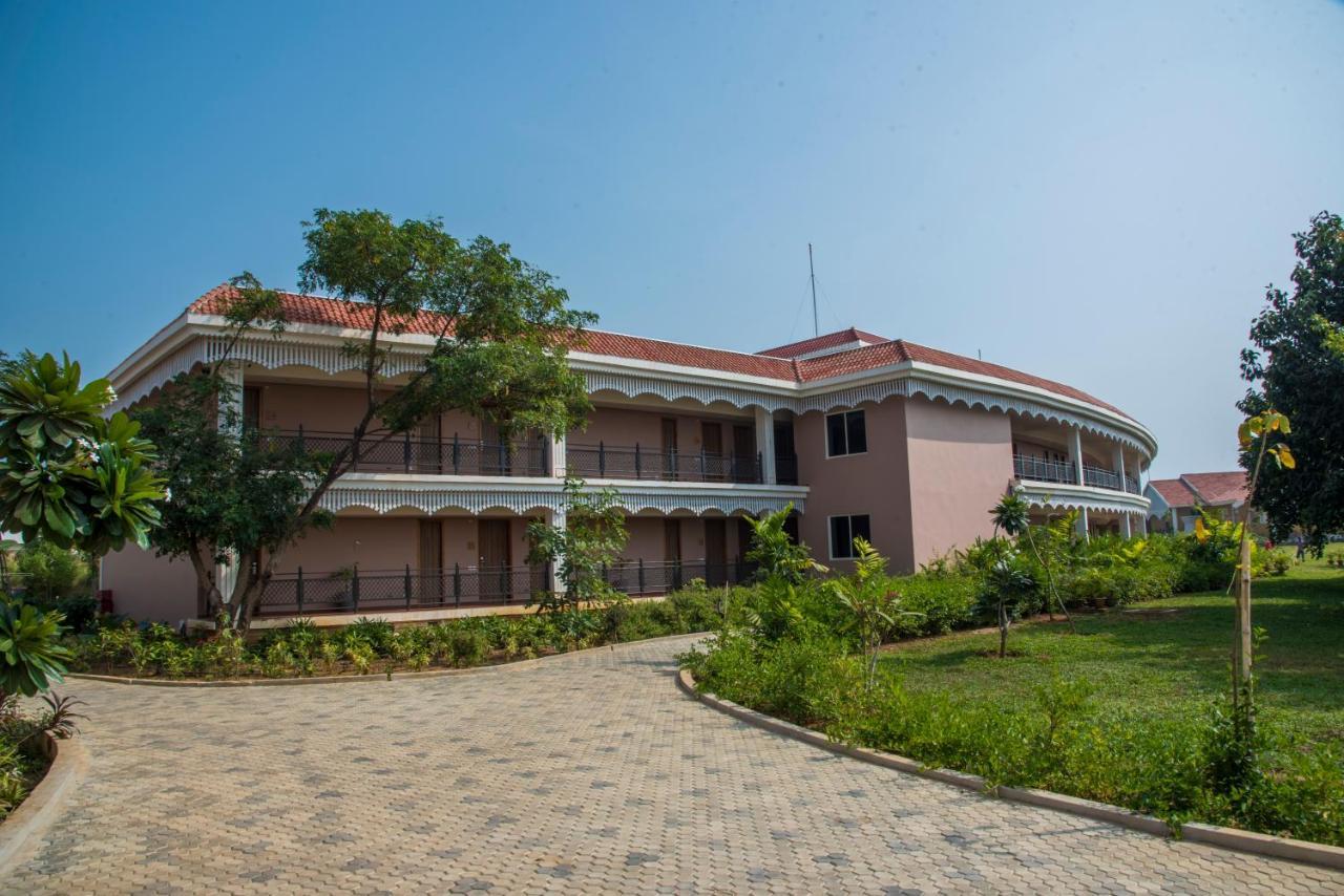 Swosti Chilika Resort Kanaipur Bagian luar foto