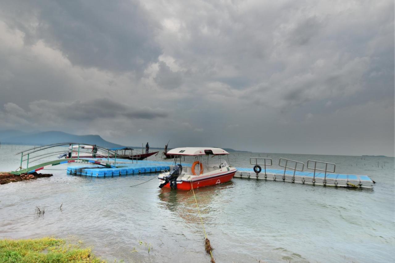 Swosti Chilika Resort Kanaipur Bagian luar foto
